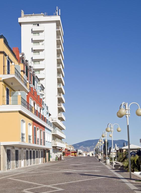Bianchi Hotel & Residence Porto Recanati Ruang foto